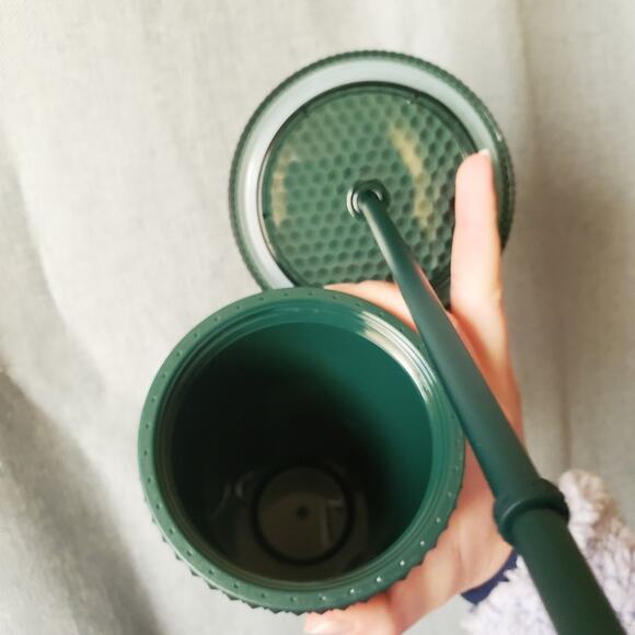 STARBUCKS STUDDED MATTE DARK FOREST GREEN VENTI TUMBLER NWT VALENTINE'S DAY 2022 - Picture 9 of 10